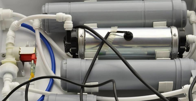 Different stages of uv water filter